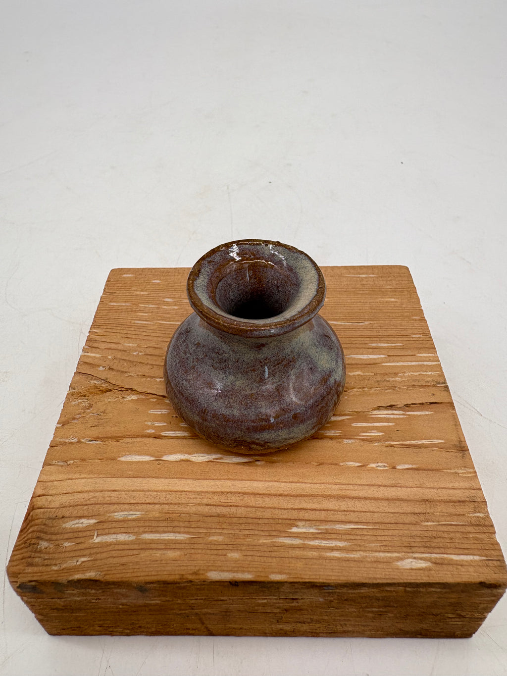 Phantom Whisker Holder