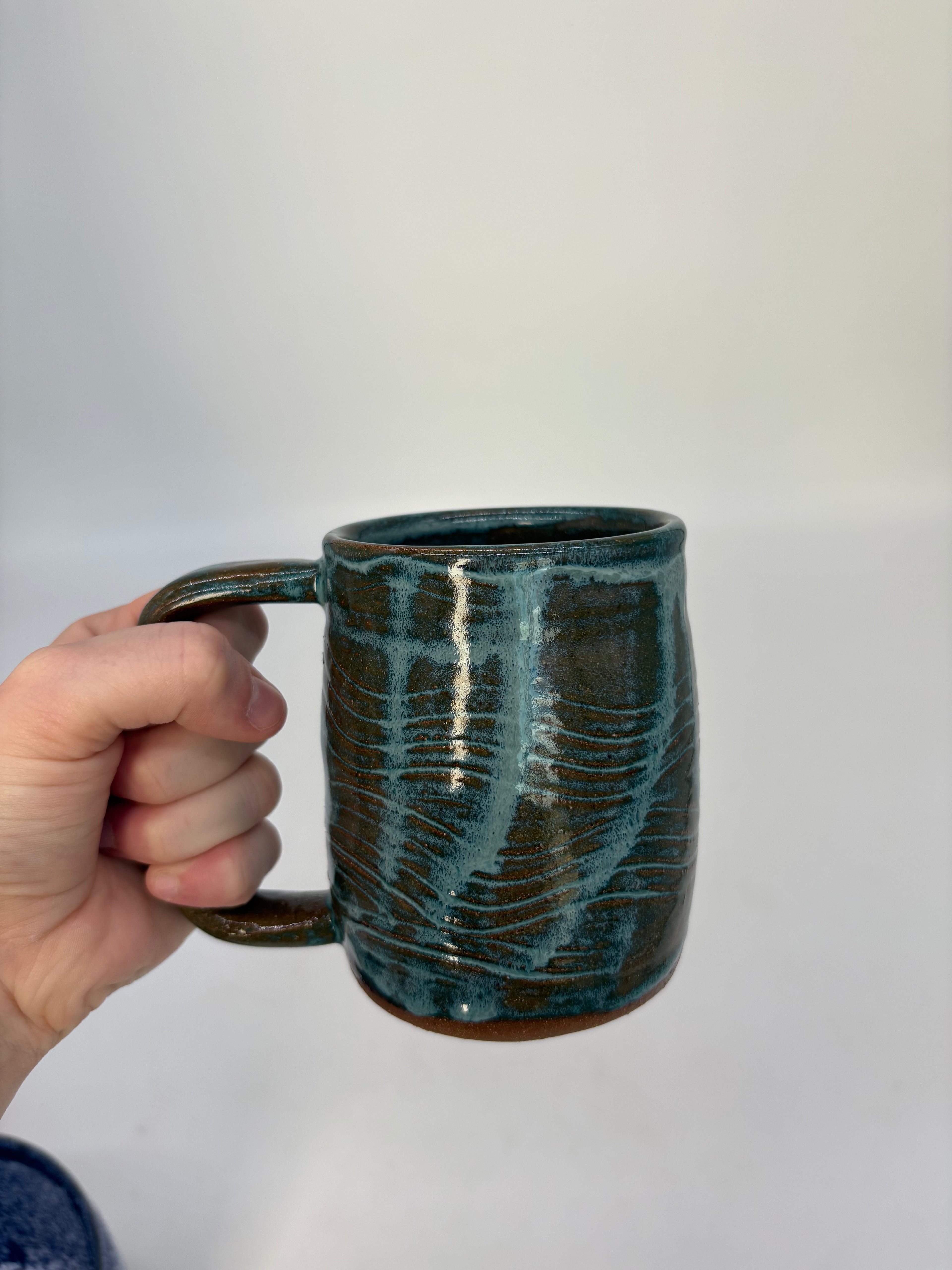 Wavy mug