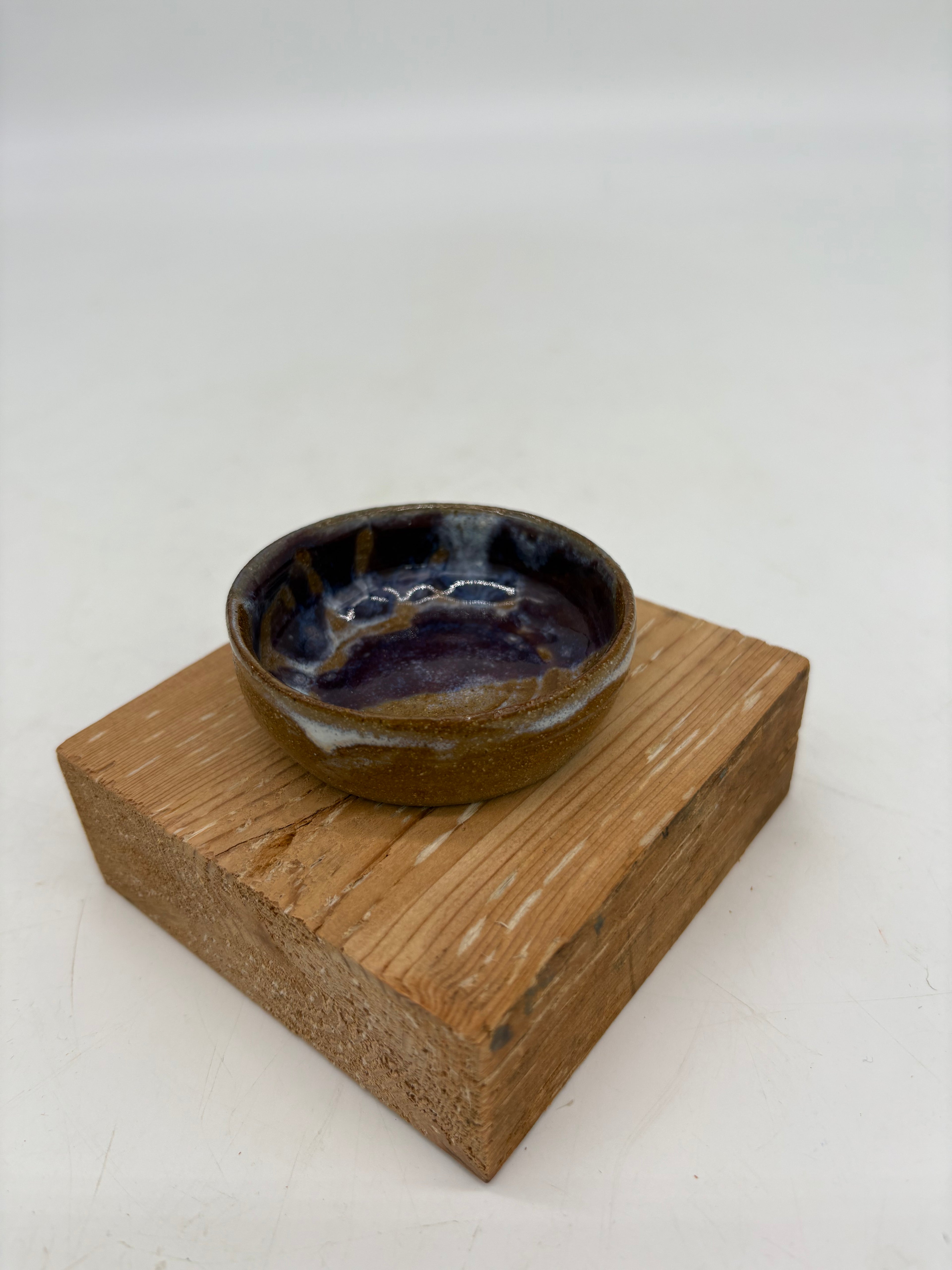 Split Color Sauce Dish