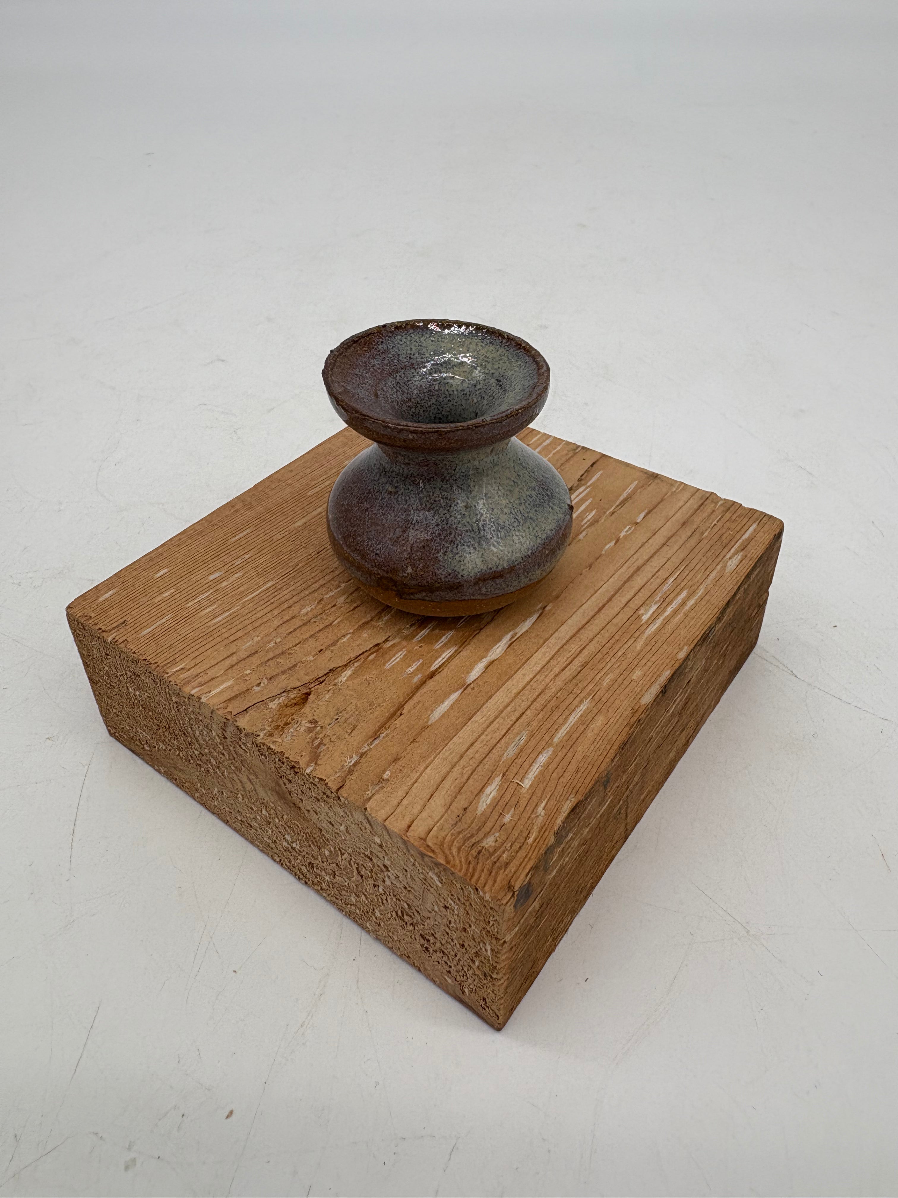 Ghostly Whisker Holder