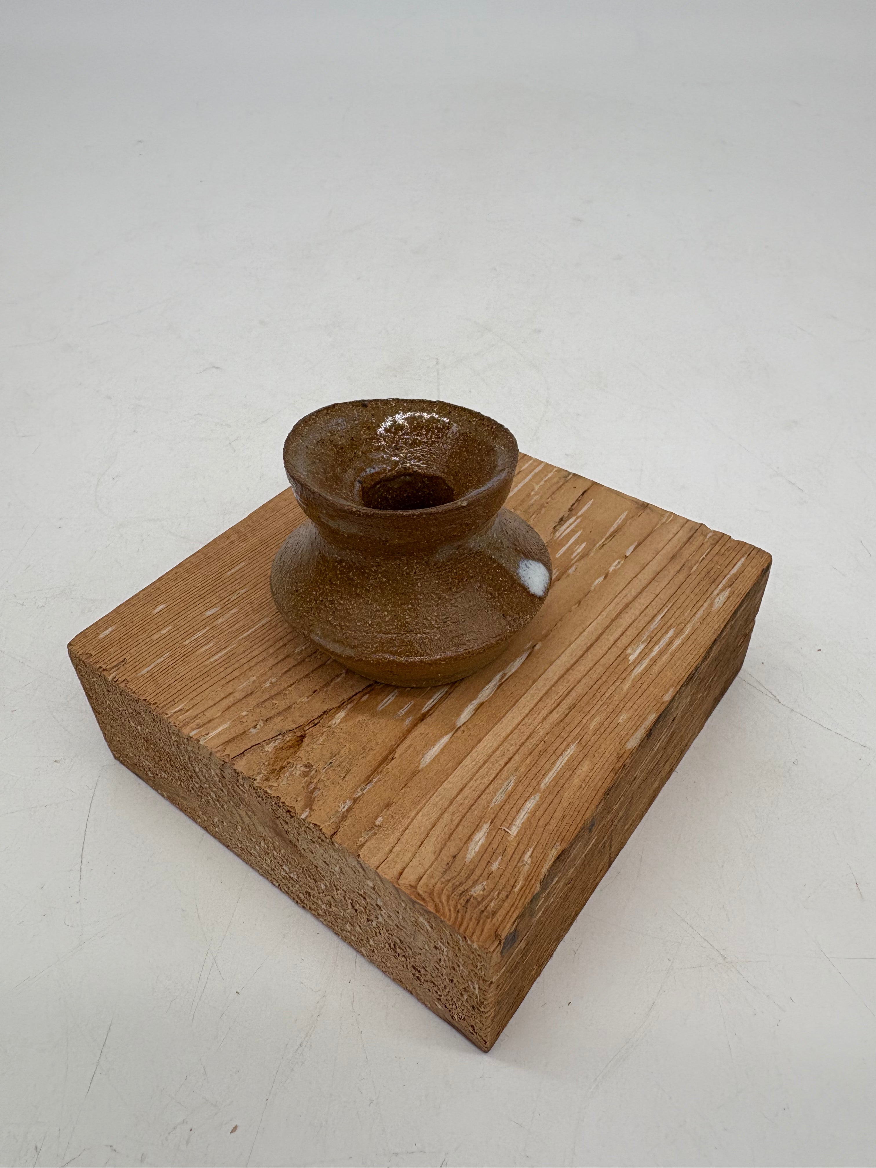 Shiny Brown Whisker Holder