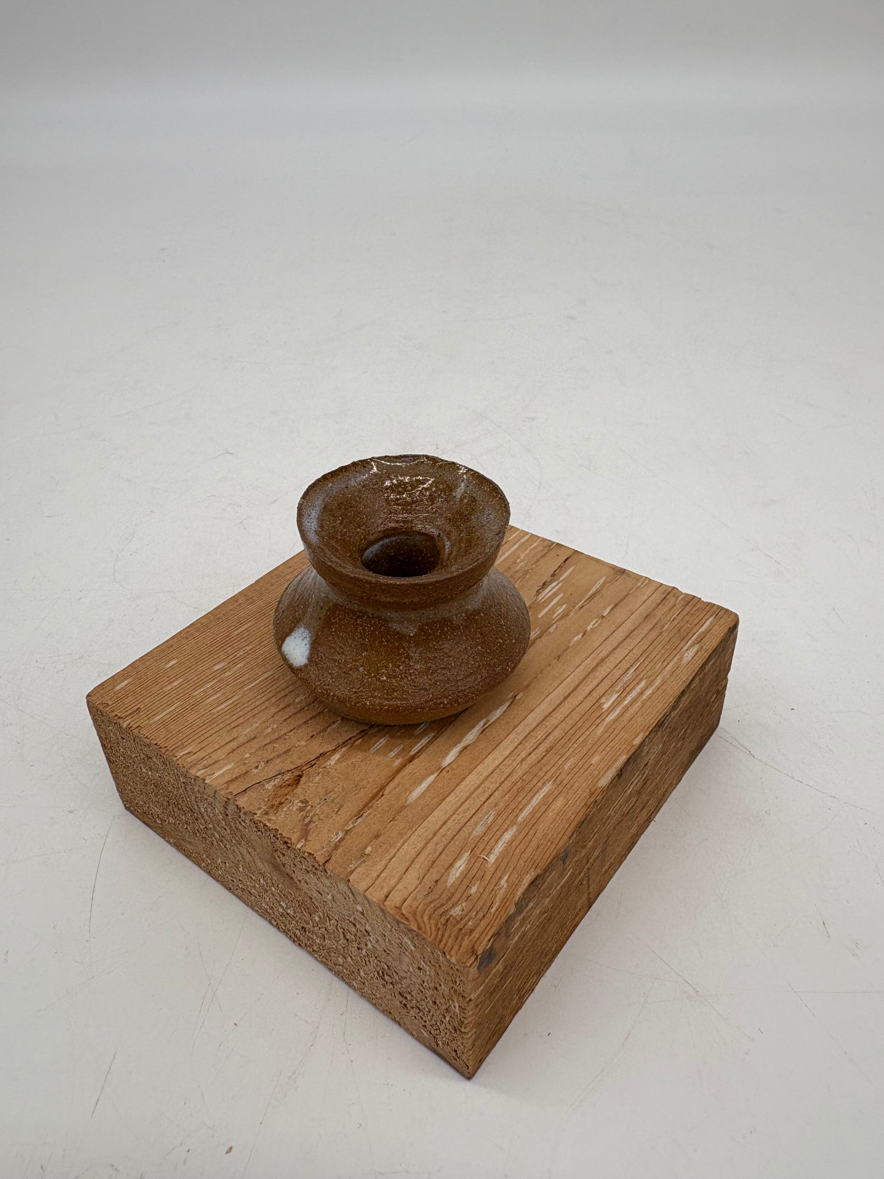 Shiny Brown Whisker Holder