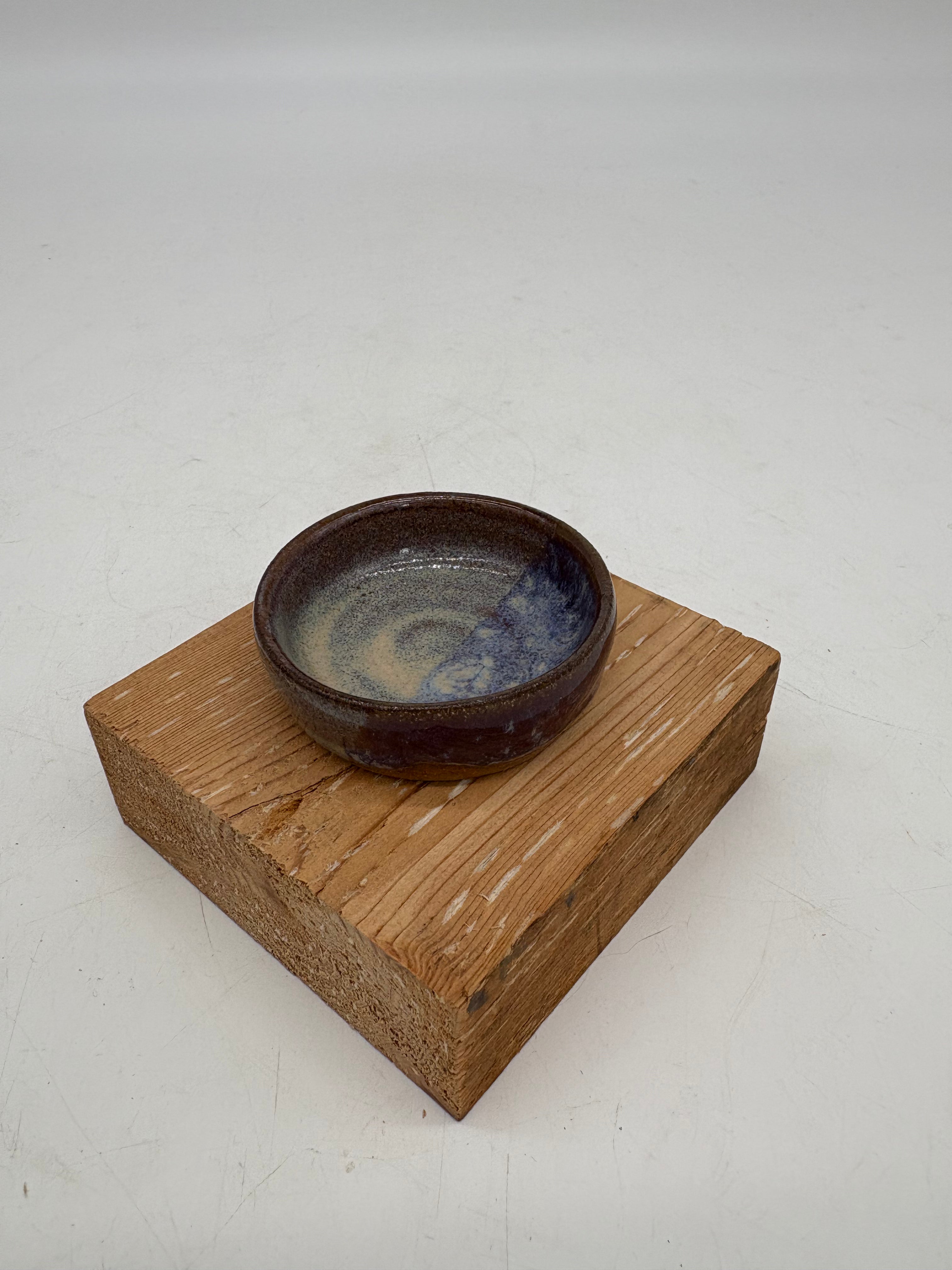 Split Color Sauce Dish