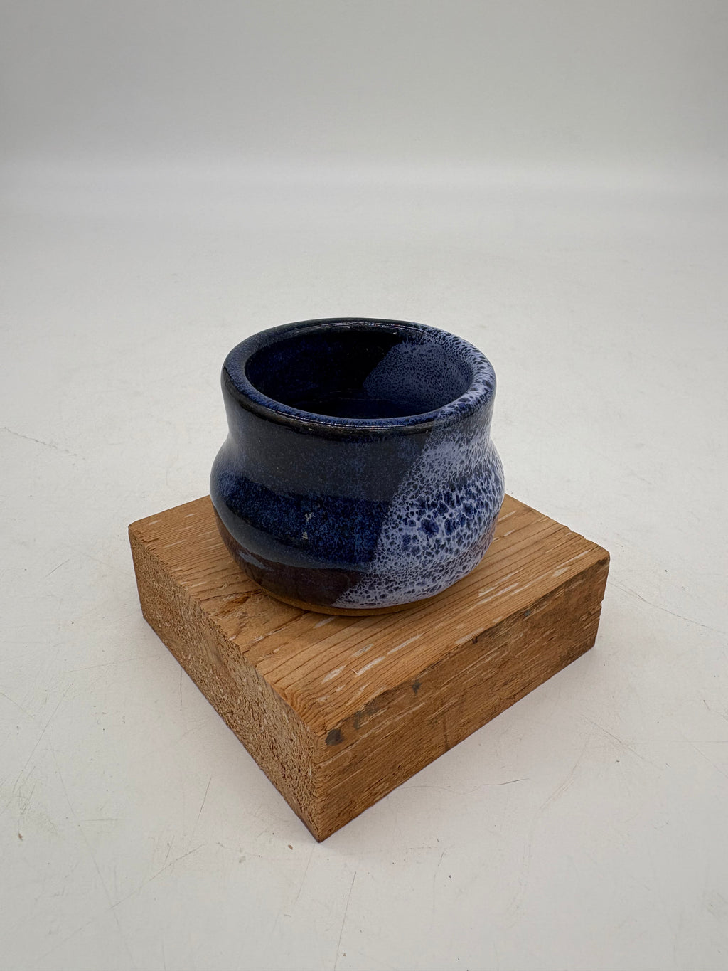 Split Royal Blue and White Speckled Small Cup
