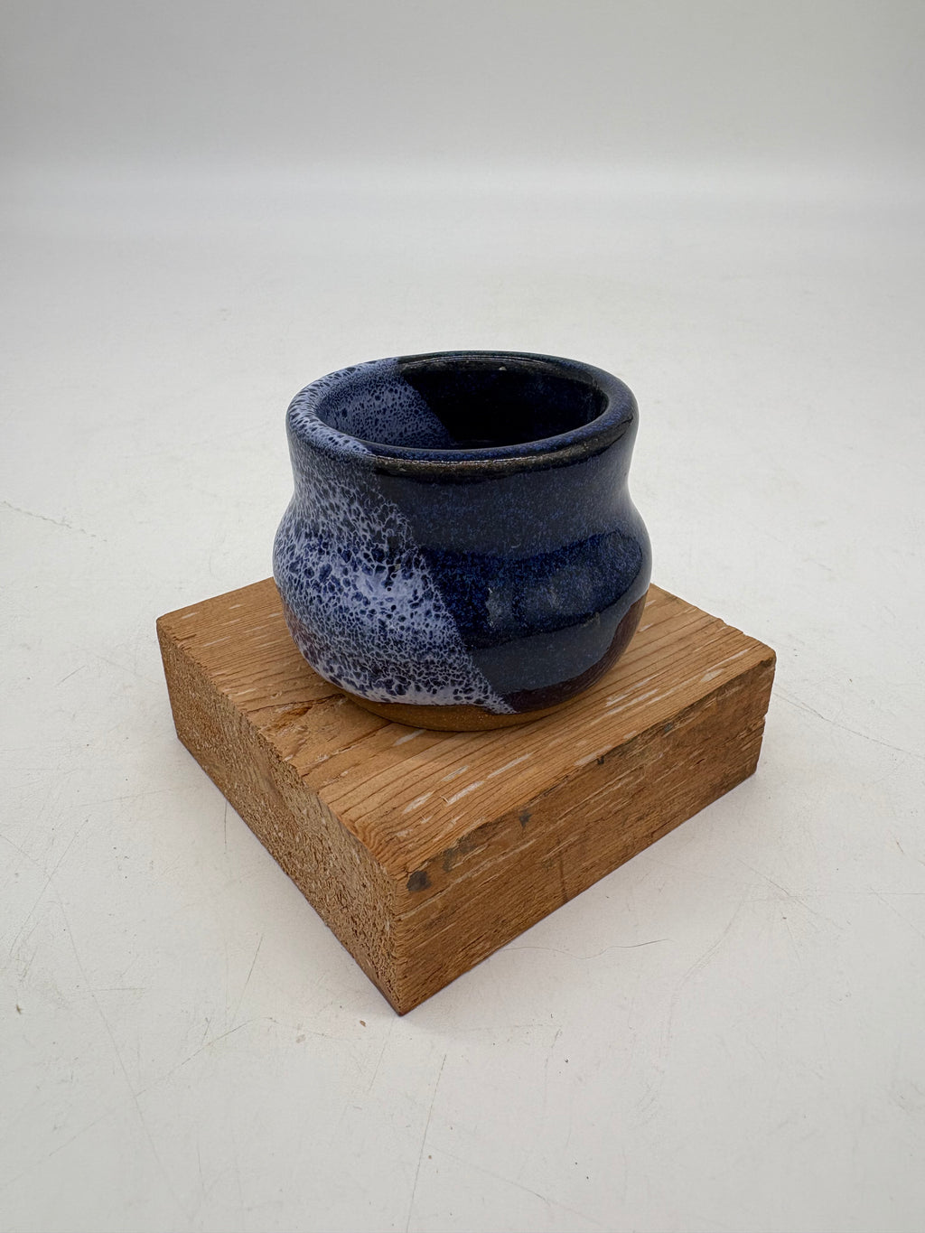 Split Royal Blue and White Speckled Small Cup