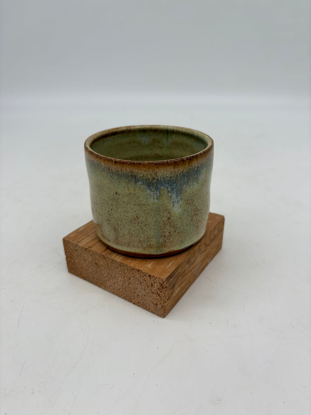 Eggshell Mini Potter