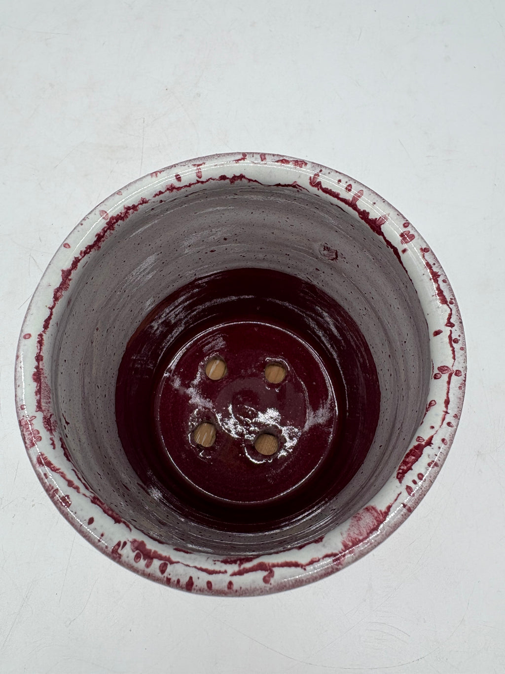 Cranberry and White Potter