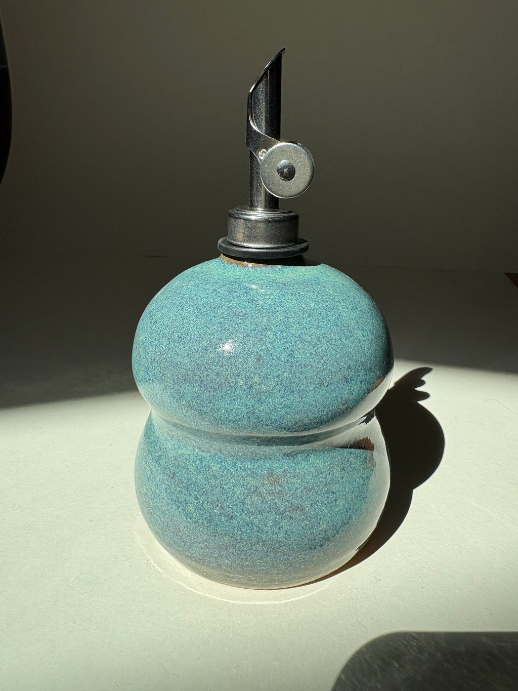 Teal bubble oil dispenser - 26