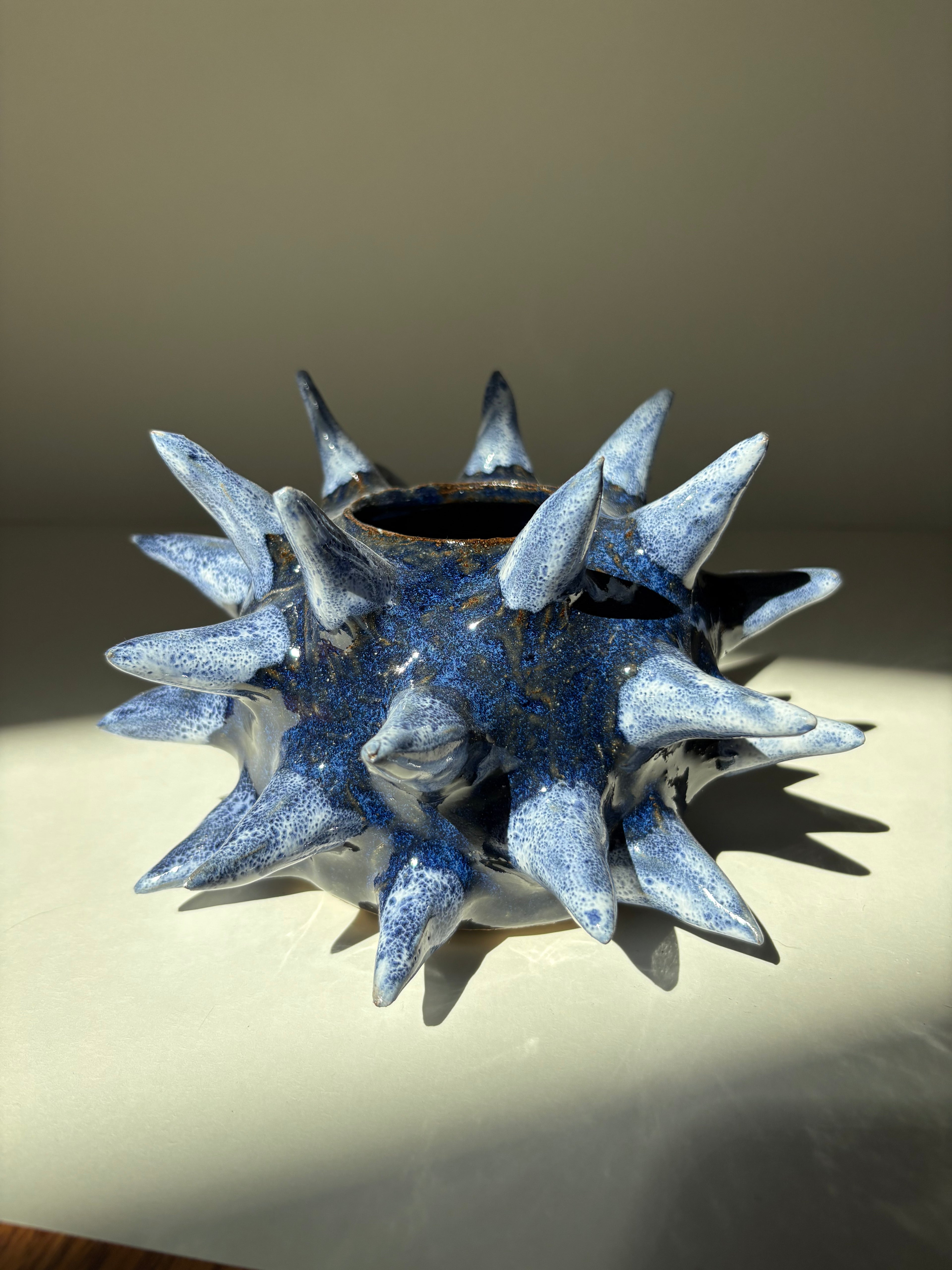 Navy and white spiky vase - 42