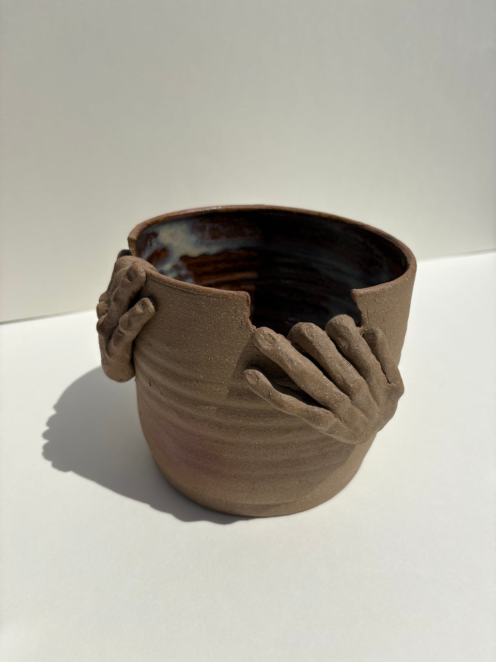 Clawing pot - 48